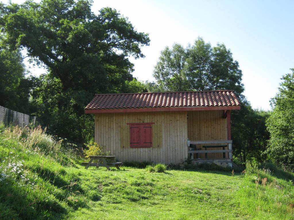 Camping Le Montbartoux Vollore-Ville ภายนอก รูปภาพ
