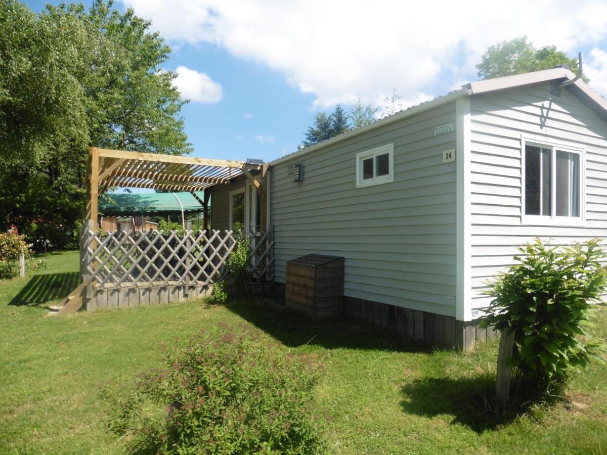 Camping Le Montbartoux Vollore-Ville ภายนอก รูปภาพ