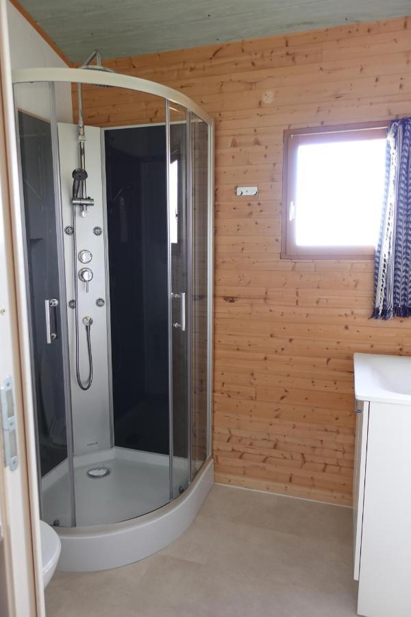 Camping Le Montbartoux Vollore-Ville ภายนอก รูปภาพ